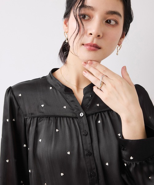 VIS（ビス）の「ハートモチーフ刺繍ブラウス/イージーケア（シャツ/ブラウス・レディース・ブラック/オフホワイト・FREE）」の20枚目の写真