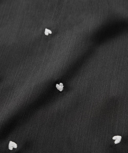 VIS（ビス）の「ハートモチーフ刺繍ブラウス/イージーケア（シャツ/ブラウス・レディース・ブラック/オフホワイト・FREE）」の8枚目の写真