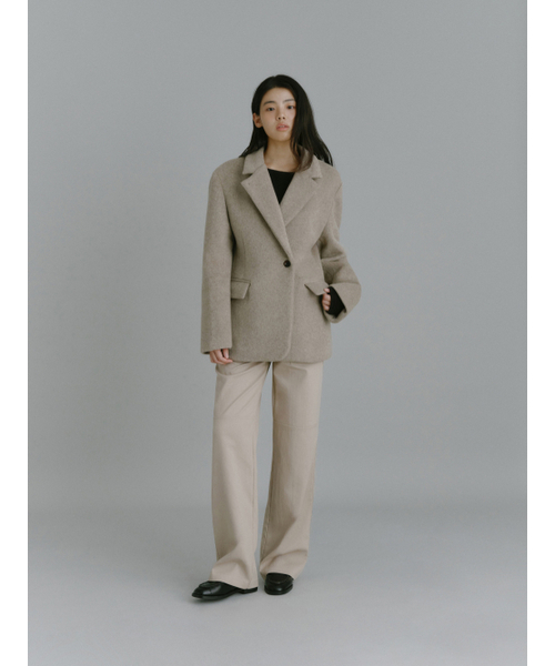 Yuje(ユジェ)の「WOOL DOUBLE COAT (2color)(チェスターコート・レディース・チャコールグレー/Beige・FREE)」の13枚目の写真