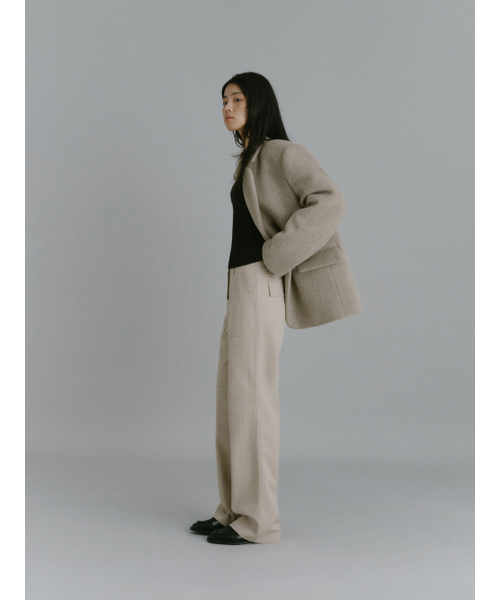 Yuje(ユジェ)の「WOOL DOUBLE COAT (2color)(チェスターコート・レディース・チャコールグレー/Beige・FREE)」の14枚目の写真