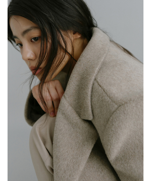 Yuje(ユジェ)の「WOOL DOUBLE COAT (2color)(チェスターコート・レディース・チャコールグレー/Beige・FREE)」の16枚目の写真