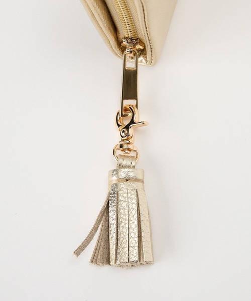 Beau're(ヴュレ)の「BARNYARDSTORM / Beau're(ヴュレ)別注 / タッセル付きレザーウォレット【WEB限定】(財布・レディース・シルバー/グレイッシュベージュ/グリーン/ゴールド/イエロー・FREE)」の12枚目の写真