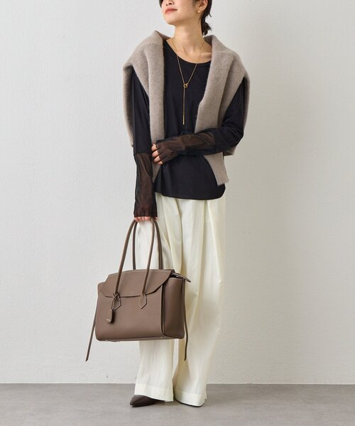 RIVE DROITE(リヴドロワ)の「予約【レイヤードに最適】チュールキリカエカットソー(Tシャツ/カットソー・レディース・オフホワイト/ブラック・FREE)」の22枚目の写真