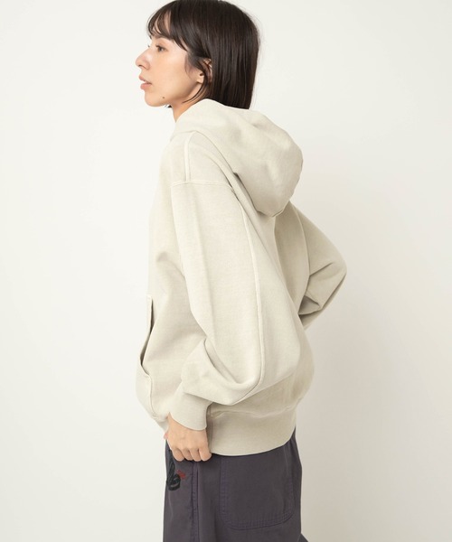 RNA-N（アールエヌエーエヌ）の「M2607 トンプキンピグメントフーディー（スウェット・レディース・ピンク/グリーン/ライトグレー・FREE）」の5枚目の写真