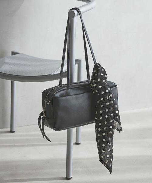 niko and...(ニコアンド)の「オリジナルアソート生地スカーフ(ストール/ショール・レディース・その他1/ブラック/オフホワイト/その他2・0)」の6枚目の写真