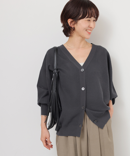 JOURNAL STANDARD relume（ジャーナルスタンダード　レリューム）の「リネンミックスシアーVネックカーディガン（カーディガン/ボレロ・レディース・ブラック系その他/ライトグレー/レッド・FREE）」の5枚目の写真