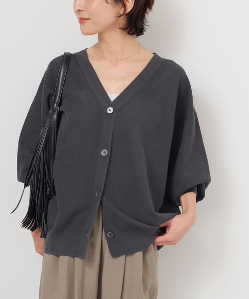 JOURNAL STANDARD relume（ジャーナルスタンダード　レリューム）の「リネンミックスシアーVネックカーディガン（カーディガン/ボレロ・レディース・ブラック系その他/ライトグレー/レッド・FREE）」の6枚目の写真