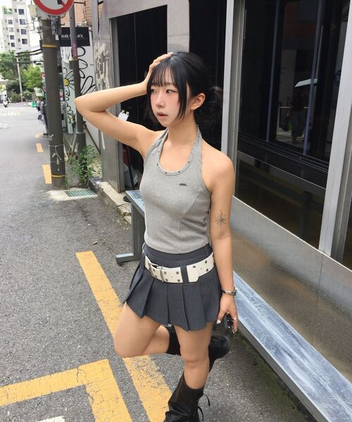 KHAKIPOINT(カーキポイント)の「Pleats Skirt (gray)(スカート・レディース・その他・SMALL/MEDIUM)」の5枚目の写真