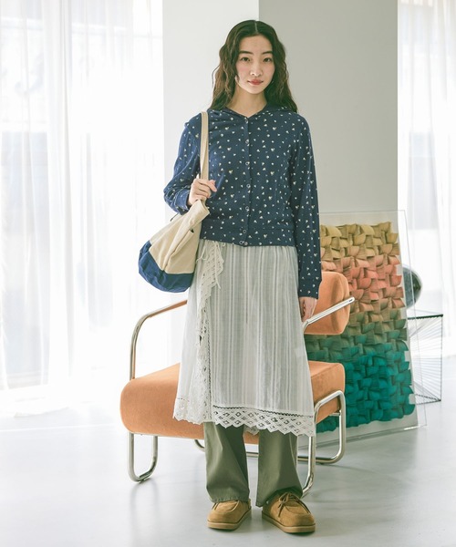 niko and...（ニコアンド）の「オリジナルスライドモカシンシューズ（モカシン/デッキシューズ・レディース・キャメル/ブラック・SMALL/MEDIUM/LARGE）」の15枚目の写真