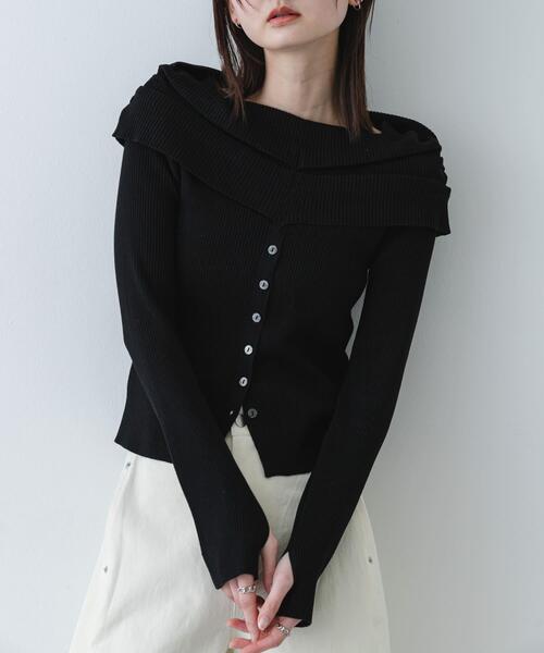 SENSE OF PLACE by URBAN RESEARCH(センスオブプレイスバイアーバンリサーチ)の「『洗濯可/防花粉』SKINProofオフショルセーター(ニット/セーター・レディース・チャコールグレー/ライトブルー/アイボリー/ブラック・ONE)」の3枚目の写真