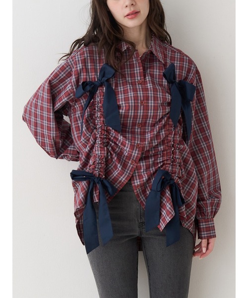 jouetie（ジュエティ）の「ギャザーリボンルーズシャツ チェック柄（シャツ/ブラウス・レディース・オフホワイト/レッド/ブラック・MEDIUM）」の3枚目の写真