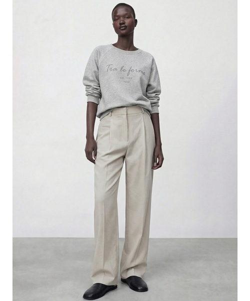ACUD(アクド)の「Forme Sweatshirt _Grey(スウェット・レディース・アッシュグレー・FREE)」の4枚目の写真