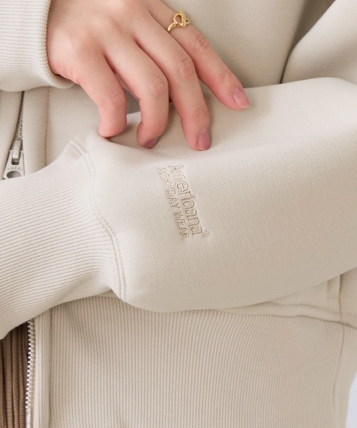 AMERICANA（アメリカーナ）の「【AMERICANA】別注-バックロゴクロップドジップアップパーカー（パーカー・レディース・ダークブラウン/ベージュ・FREE）」の22枚目の写真