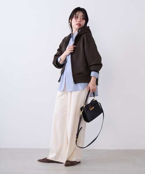 AMERICANA（アメリカーナ）の「【AMERICANA】別注-バックロゴクロップドジップアップパーカー（パーカー・レディース・ダークブラウン/ベージュ・FREE）」の10枚目の写真