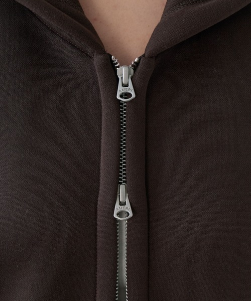 AMERICANA（アメリカーナ）の「【AMERICANA】別注-バックロゴクロップドジップアップパーカー（パーカー・レディース・ダークブラウン/ベージュ・FREE）」の9枚目の写真