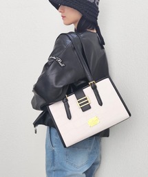 CRYSTAL BALL（クリスタルボール）の「バックルトートバッグ（トートバッグ）」