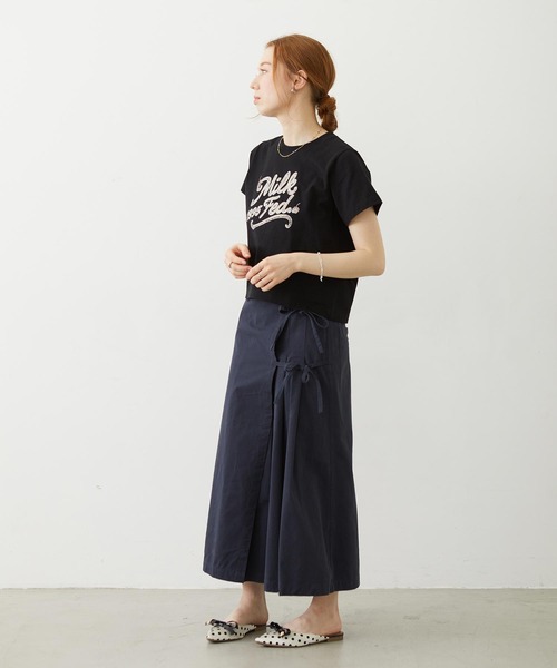 MILKFED.(ミルクフェド)の「CREAM LOGO COMPACT S/S TEE(Tシャツ/カットソー・レディース・ブラック/オートミール/ネイビー・S/M)」の6枚目の写真