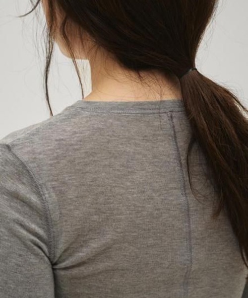 TODAYFUL(トゥデイフル)の「【TODAYFUL/トゥデイフル】Henleyneck Soft Tops/ヘンリーソフトトップス(Tシャツ/カットソー・レディース・キナリ/ダークグレー/ベージュ/グレー・FREE)」の10枚目の写真