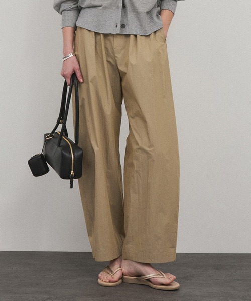 SALON adam et rope'（サロン アダム エ ロペ）の「ウォーターリペレントイージーカービーパンツ / 撥水加工（その他パンツ・レディース・チャコールグレー/ベージュ・S/M）」の18枚目の写真