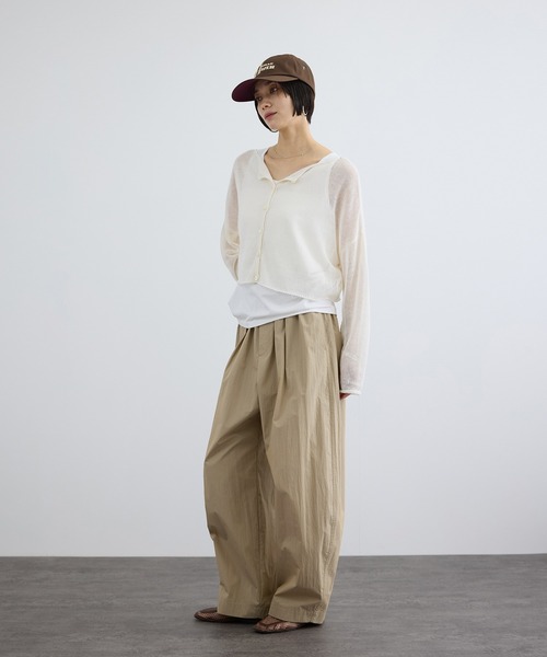 SALON adam et rope'（サロン アダム エ ロペ）の「ウォーターリペレントイージーカービーパンツ / 撥水加工（その他パンツ・レディース・チャコールグレー/ベージュ・S/M）」の10枚目の写真