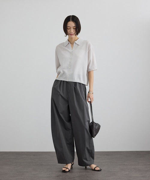 SALON adam et rope'（サロン アダム エ ロペ）の「ウォーターリペレントイージーカービーパンツ / 撥水加工（その他パンツ・レディース・チャコールグレー/ベージュ・S/M）」の5枚目の写真