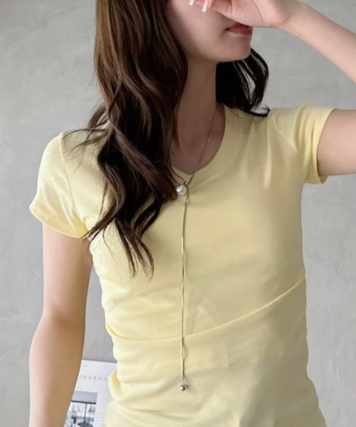 Eclat one(エクラワン)の「【Eclat one】ベーシック Vネック コンパクトシルエット カットソー(Tシャツ/カットソー・レディース・イエロー/ホワイト/グレー/ブラック・FREE)」の6枚目の写真