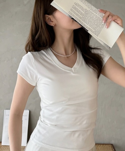 Eclat one(エクラワン)の「【Eclat one】ベーシック Vネック コンパクトシルエット カットソー(Tシャツ/カットソー・レディース・イエロー/ホワイト/グレー/ブラック・FREE)」の22枚目の写真