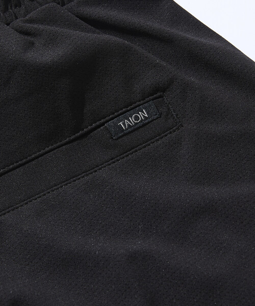 TAION(タイオン)の「限定展開 TAION/タイオン TAION×FREAK'S STORE 別注 ユーティリティ セットアップ/Tシャツ/ショーツ/UVカット/吸水速乾/抗菌/ストレッチ(Tシャツ/カットソー・メンズ・チャコールグレー/ブラック/ホワイト・SMALL/MEDIUM/LARGE/X-LARGE)」の9枚目の写真