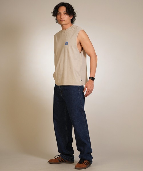 Quiksilver(クイックシルバー)の「【ムラサキスポーツ限定】QUIKSILVER/クイックシルバー タンクトップ ロゴ バックプリント バンドマンカット ピグメント加工 QSL262604M(タンクトップ・メンズ・ライトアッシュグレー/ブラック・L/M)」の13枚目の写真