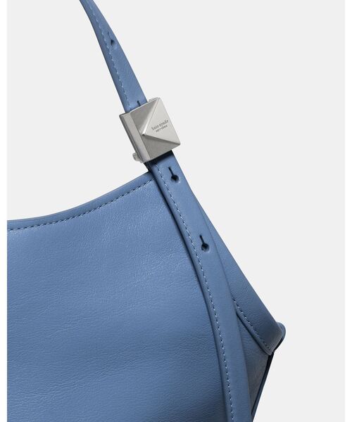 kate spade new york(ケイトスペード ニューヨーク)の「デコ スモール チューリップ トート バッグ(ショルダーバッグ・レディース・ブルー・ONESIZE)」の5枚目の写真
