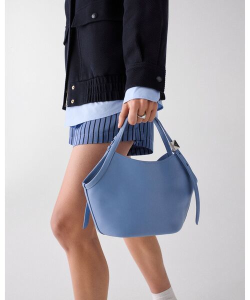kate spade new york(ケイトスペード ニューヨーク)の「デコ スモール チューリップ トート バッグ(ショルダーバッグ・レディース・ブルー・ONESIZE)」の1枚目の写真