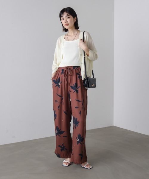 Bou Jeloud（ブージュルード）の「UVサラサラBOXシルエット前後差カーディガン（カーディガン/ボレロ・レディース・イエロー/A/ピンク/ブラック/オフホワイト/オレンジ/ブルー/キャメル/ライトグレー/パープル/アイボリー/ブラウン/レッド・FREE）」の20枚目の写真
