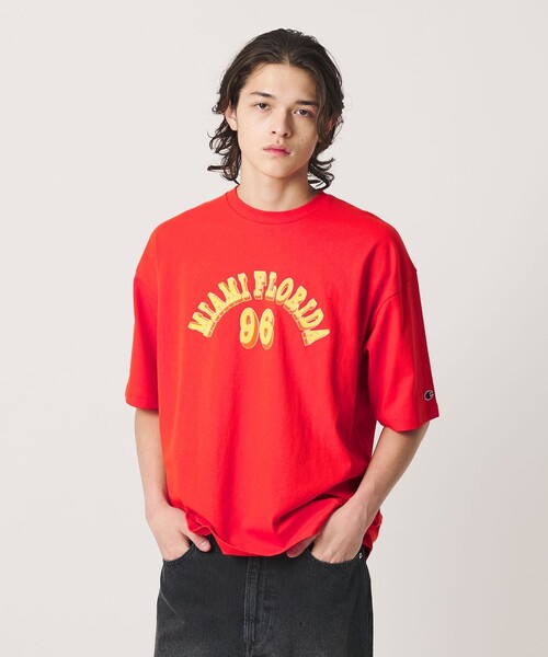 Champion(チャンピオン)の「<CHAMPION for BEAUTY&YOUTH>フロッキー Tシャツ(Tシャツ/カットソー・メンズ・ホワイト/ネイビー/ブラック/レッド・M/S/XL/L)」の4枚目の写真