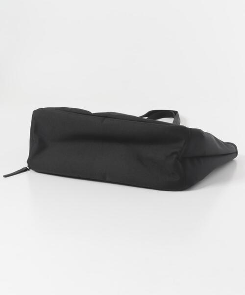 Aer（エアー）の「AER　GYM TOTE 2（トートバッグ・メンズ・ブラック・FREE）」の4枚目の写真