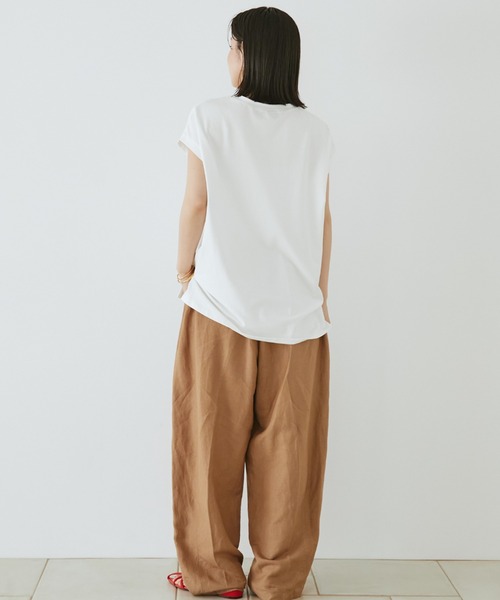 Doux archives(ドゥアルシーヴ)の「VカットレースTOPS(Tシャツ/カットソー・レディース・ブラウン/ブラック/オフホワイト・FREE)」の6枚目の写真
