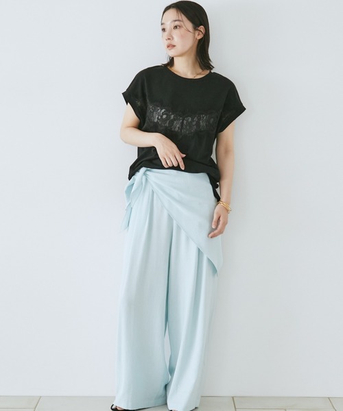 Doux archives(ドゥアルシーヴ)の「VカットレースTOPS(Tシャツ/カットソー・レディース・ブラウン/ブラック/オフホワイト・FREE)」の17枚目の写真