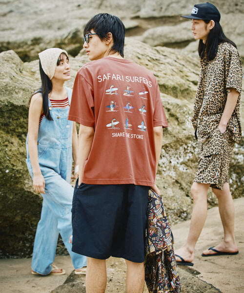 Jonas Claesson（ジョナスクレアッソン）の「JONAS CLAESSON/ジョナス クレアッソン Safari Surfers Short Sleeve Tee/サファリサーファーズ バックプリントTシャツ（Tシャツ/カットソー・メンズ・ベージュ/レッド/ホワイト/ブラック・LARGE/MEDIUM）」の18枚目の写真