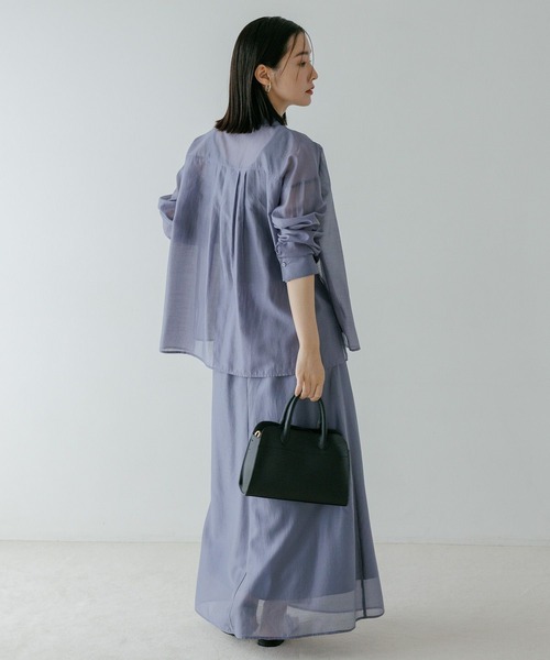 Andemiu(アンデミュウ)の「【WEB限定カラー】シアーシャツセットアップ659294(ワンピース・レディース・モカ/ブルー/チャコールグレー/ネイビー・FREE)」の9枚目の写真