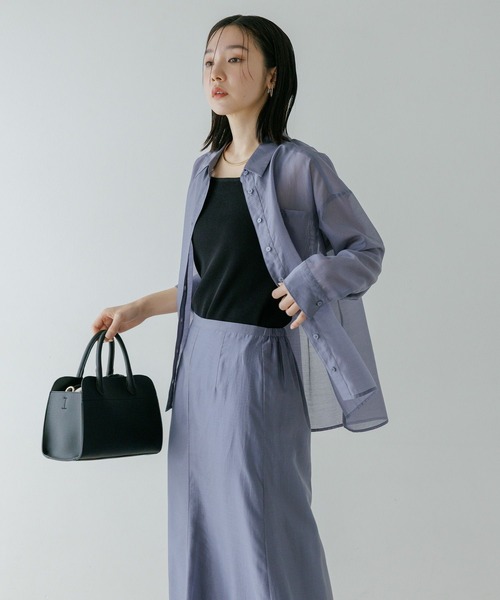 Andemiu(アンデミュウ)の「【WEB限定カラー】シアーシャツセットアップ659294(ワンピース・レディース・モカ/ブルー/チャコールグレー/ネイビー・FREE)」の12枚目の写真