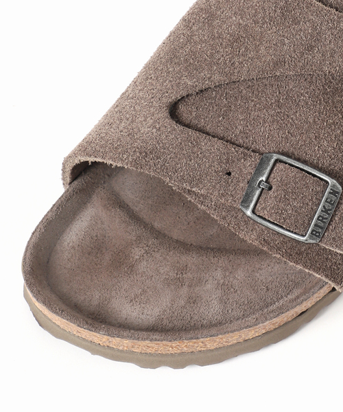 BIRKENSTOCK(ビルケンシュトック)の「別注【BIRKENSTOCK For JOURNAL STANDARD】Zurich LEVE CONCRETE GRAY(サンダル・レディース・チャコールグレー・25cm/24.5cm/24cm/23cm/22.5cm)」の16枚目の写真