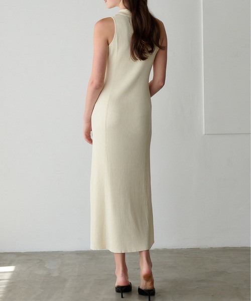 ORGUE(オルグ)の「Polo Collar Knit One-piece/ポロカラーニットワンピース(ワンピース・レディース・アイボリー/グレイッシュベージュ/ブラック・FREE)」の9枚目の写真