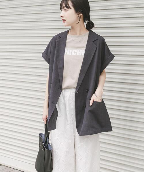 ITEMS URBANRESEARCH（アイテムズ アーバンリサーチ）の「『洗濯可』SMOOTH LINEN TOUCH ジレ（ダウンベスト・レディース・チャコールグレー/ベージュ/ブラウン・FREE）」の2枚目の写真