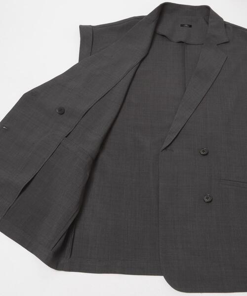 ITEMS URBANRESEARCH（アイテムズ アーバンリサーチ）の「『洗濯可』SMOOTH LINEN TOUCH ジレ（ダウンベスト・レディース・チャコールグレー/ベージュ/ブラウン・FREE）」の9枚目の写真