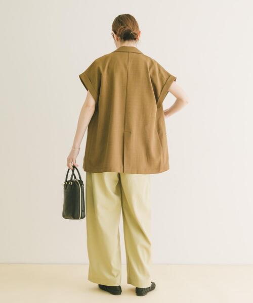 ITEMS URBANRESEARCH（アイテムズ アーバンリサーチ）の「『洗濯可』SMOOTH LINEN TOUCH ジレ（ダウンベスト・レディース・チャコールグレー/ベージュ/ブラウン・FREE）」の16枚目の写真