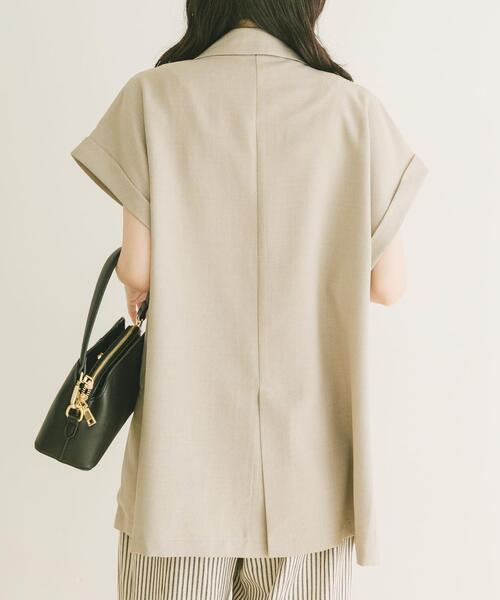 ITEMS URBANRESEARCH（アイテムズ アーバンリサーチ）の「『洗濯可』SMOOTH LINEN TOUCH ジレ（ダウンベスト・レディース・チャコールグレー/ベージュ/ブラウン・FREE）」の22枚目の写真