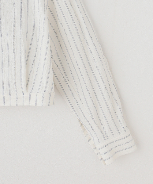LOW CLASSIC（ロウ　クラシック）の「【LOW CLASSIC/ロウ クラシック】 STRIPE PINCHED SHIRT JACKET（その他アウター・レディース・アイボリー・MEDIUM）」の3枚目の写真
