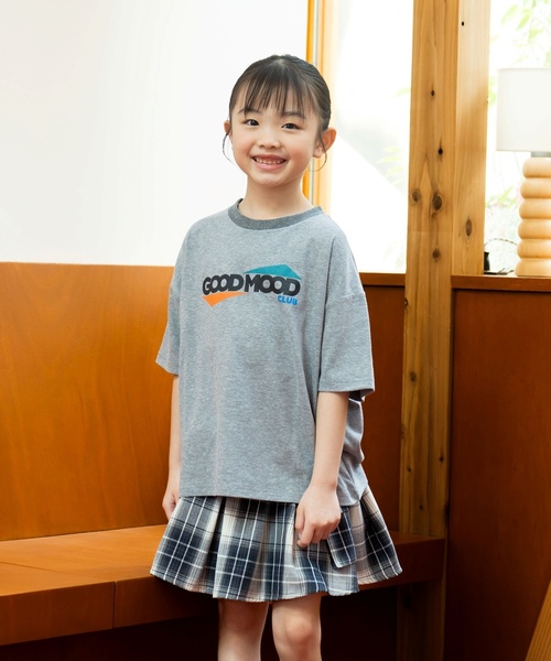 and D. petit main(アンドディープティマイン)の「TCR/ビックシルエットリンガー半袖Tシャツ(Tシャツ/カットソー・キッズ・トップグレー/ブルー/ライトブルー/ライトピンク・120cm/110cm/130cm/140cm/100cm)」の20枚目の写真