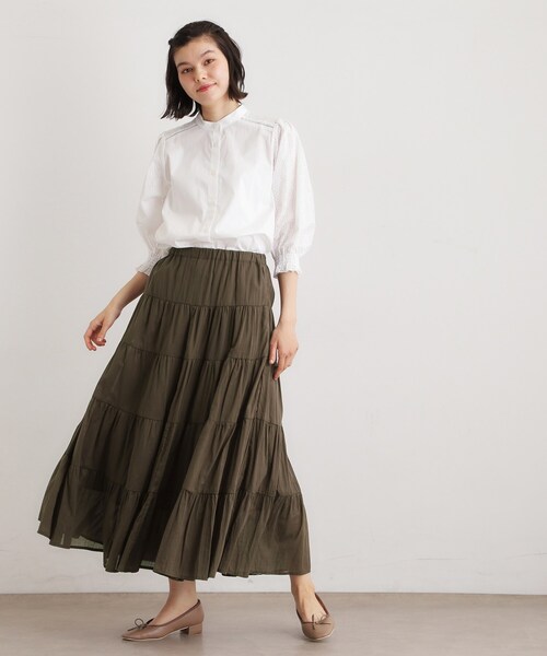 LAURA ASHLEY(ローラアシュレイ)の「【ウエストゴム仕様/両脇ポケット】コットンボイル ティアードスカート(スカート・レディース・ブルー/ブラウン・38/40)」の5枚目の写真