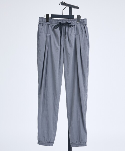 5351 POUR LES HOMMES(ゴーサンゴーイチプールオム)の「【セットアップ対応】セルロース ナイロン 2タック パンツ(その他パンツ・メンズ・グレー/ブラック・48/46/44/50)」の2枚目の写真