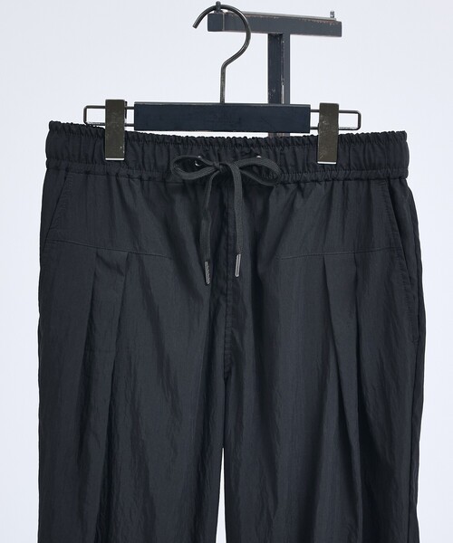 5351 POUR LES HOMMES(ゴーサンゴーイチプールオム)の「【セットアップ対応】セルロース ナイロン 2タック パンツ(その他パンツ・メンズ・グレー/ブラック・48/46/44/50)」の5枚目の写真